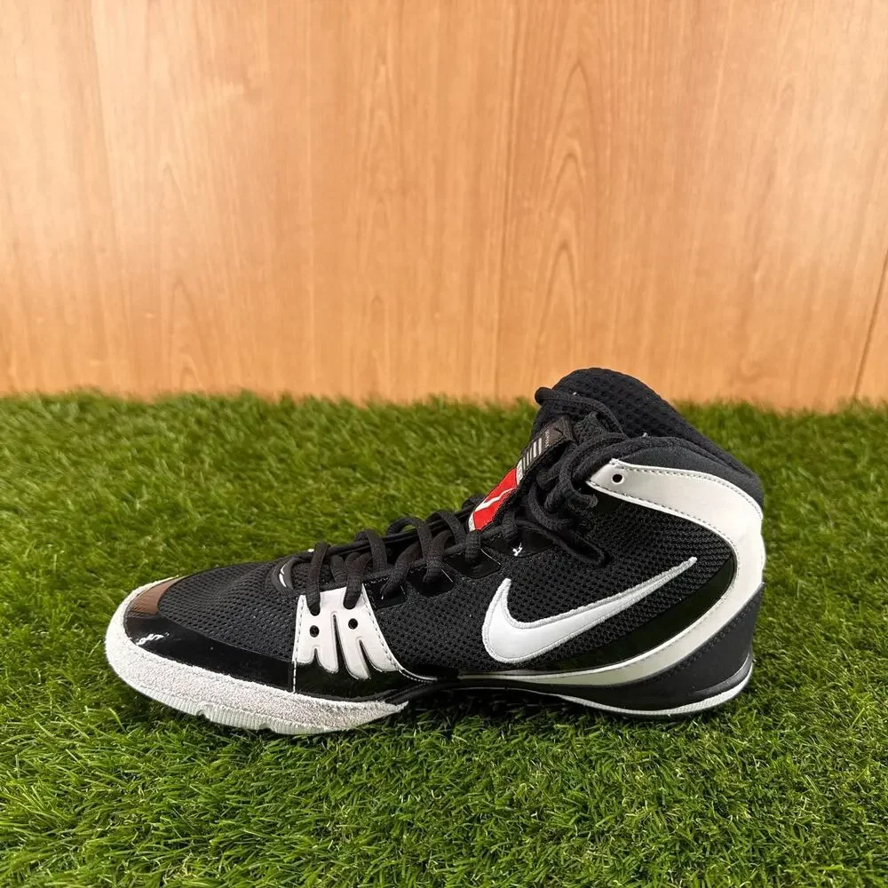 Nike Freek Black White Wrestling Shoes 316403-011 Men's Size 8.5